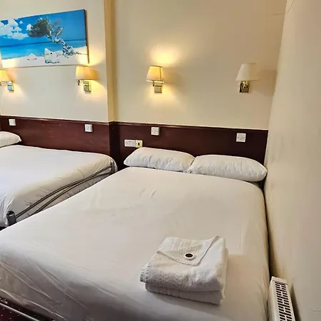 海德公园法院酒店 2*