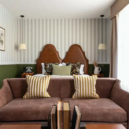 The Drayton Court 4*