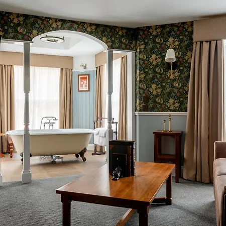 Hotel The Drayton Court 4*