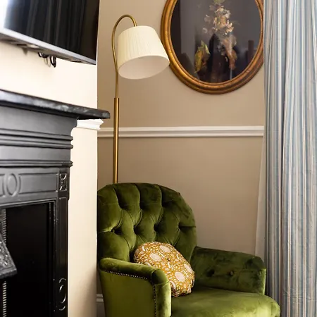 The Drayton Court