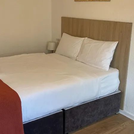 Se10 House Guest house London