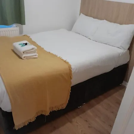 Se10 House Guest house