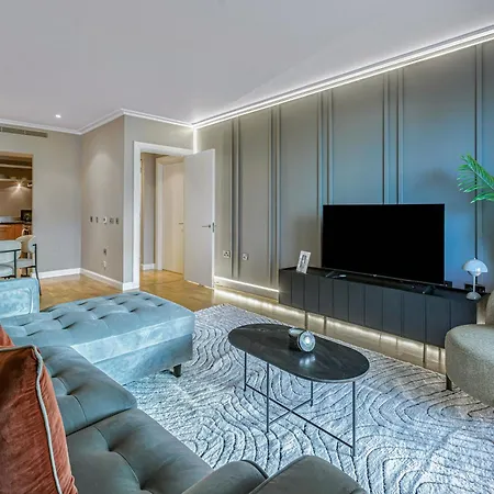 Mysquare South Quay 02 Bed In Canary Wharf * London