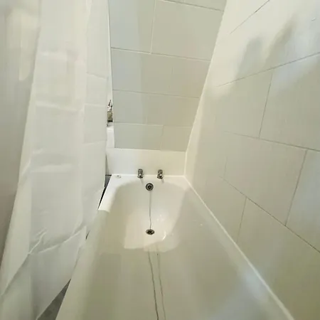 Eye 3 Bedroom Apartment *