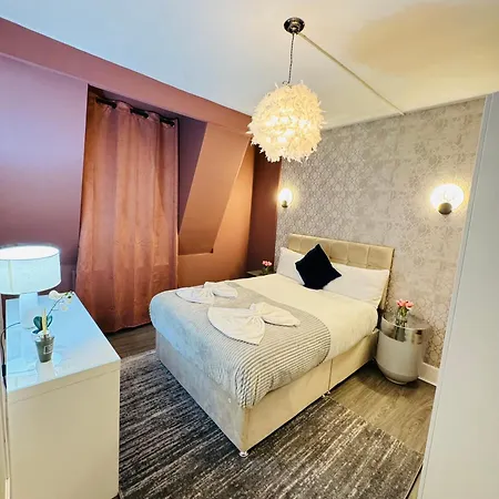 Apartment Eye 3 Bedroom London
