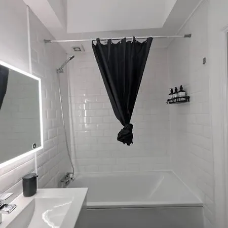 3 Br- King Size Bed, Netflix, Garden Free Parking London