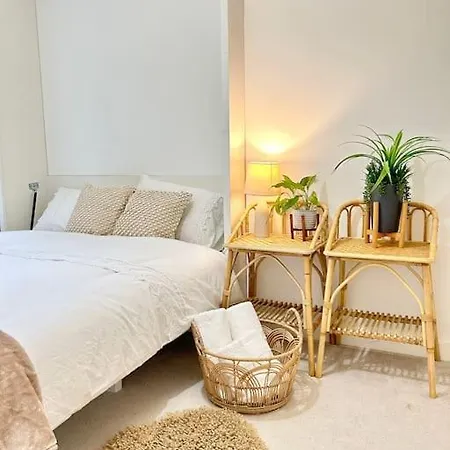Apartment Long Term Business Relocators Canary Wharf *