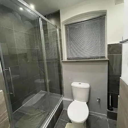 Apartment Life Access Everywhere *