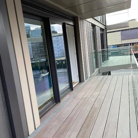 Luxury In Olympic Village * London