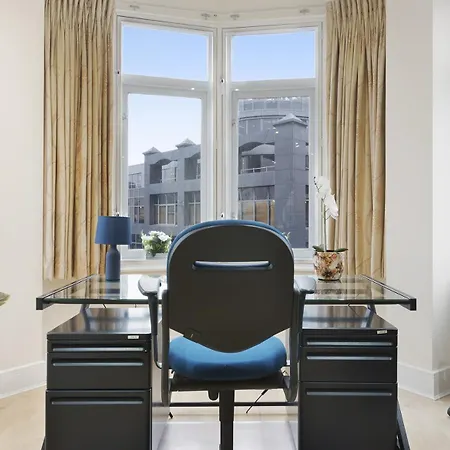 Apartment Farringdon Penthouse Spacious 3 Bedroom 2 Bath *