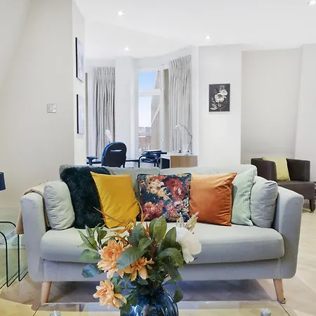 Apartment Farringdon Penthouse Spacious 3 Bedroom 2 Bath *