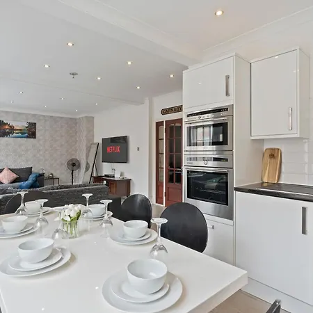 Apartment Luxury One Bedroom Two Bathroom Knightsbridge Oxford Street