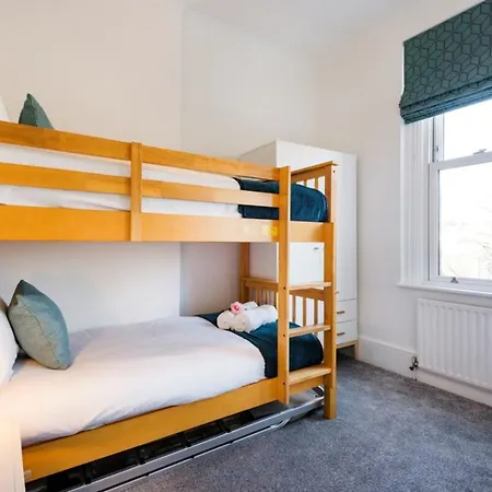 Bright And Modern Earls Court Gem Apartment *