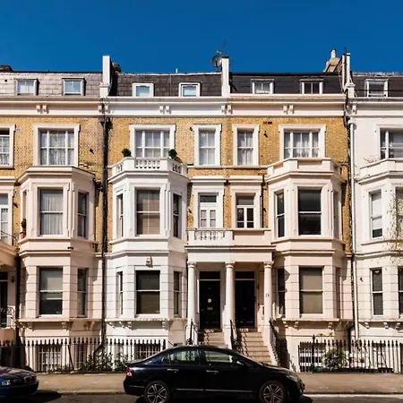 Apartment Bright And Modern Earls Court Gem London