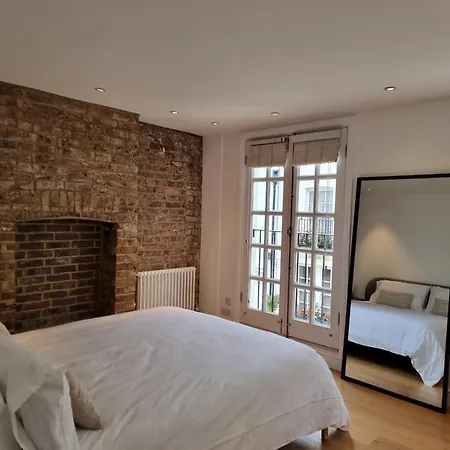 Hyde Park Mews Holiday home London