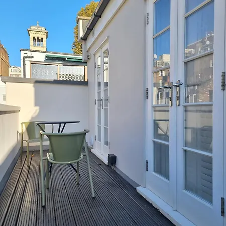 Hyde Park Mews Holiday home London