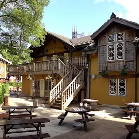 Exclusive 2bed 2bath Flat In Swiss *