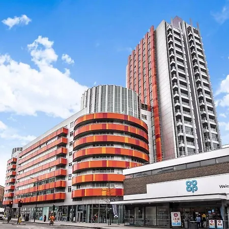 Fully Furnished 2 Bedroom Canning Town Close To 02 Arena, Canary Wharf With Free Parking London