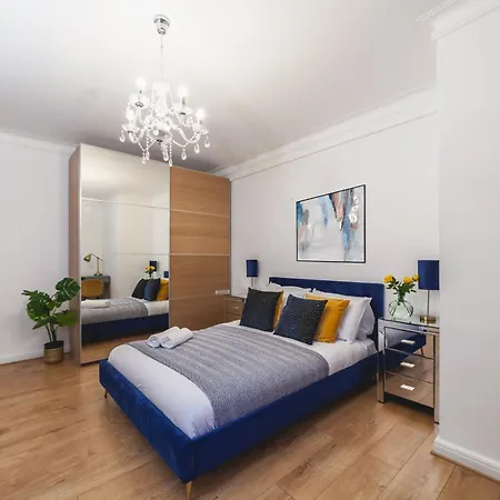 Arte - 3-bed Flat With 3 Bathrooms - Heart Of Finchley Road - 2 Min Walk To Underground Station London