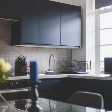 Arte - 3-bed Flat With 3 Bathrooms - Heart Of Finchley Road - 2 Min Walk To Underground Station