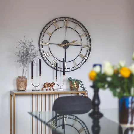 Arte - 3-bed Flat With 3 Bathrooms - Heart Of Finchley Road - 2 Min Walk To Underground Station *