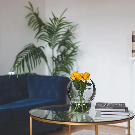Arte - 3-bed Flat With 3 Bathrooms - Heart Of Finchley Road - 2 Min Walk To Underground Station London