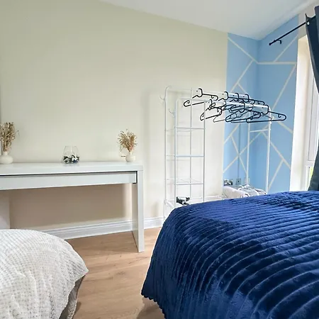 Olive Immaculate Wembley Apartment, 15mins To London, By Edens Apartment London