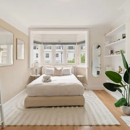 Holiday home Modern Elegance In Paddington *