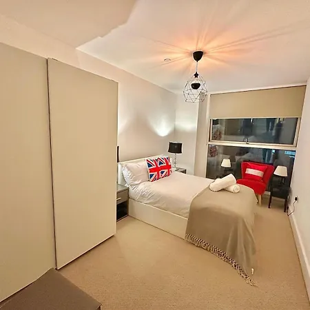 Apartment The Grange Penthouse F2