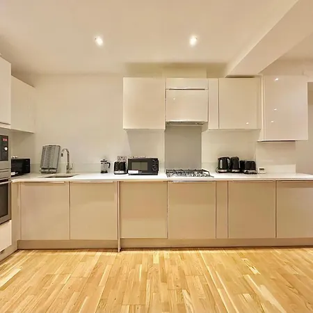 The Grange Penthouse F2 Apartment