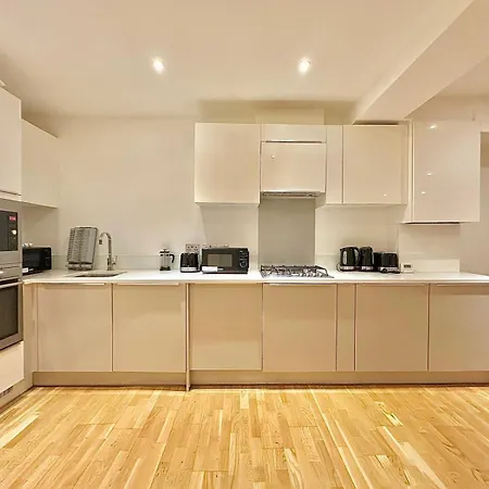Apartment The Grange Penthouse F2 *