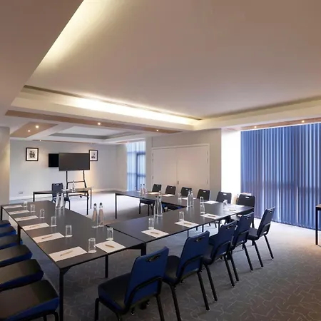 Stamford Bridge 4*