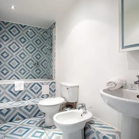 Apartment Two Bed Notting Hill Gem
