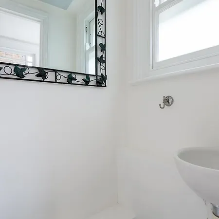 Apartment Two Bed Notting Hill Gem