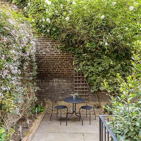 Apartment Two Bed Notting Hill Gem *