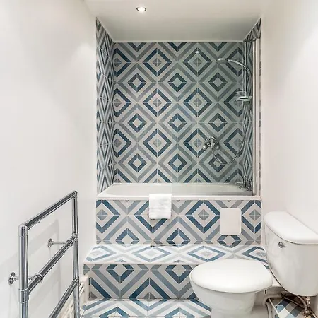 Two Bed Notting Hill Gem Apartment London