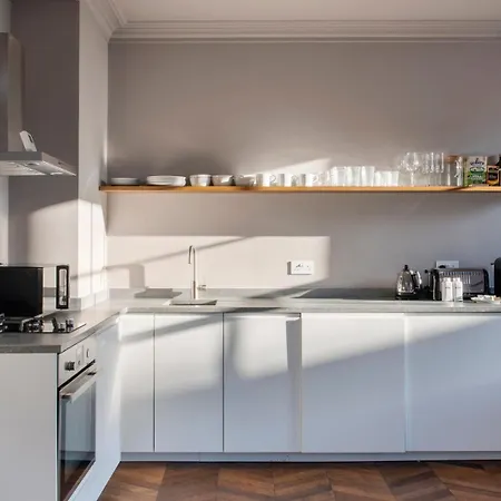 The Cleveland Arms Iv Apartment