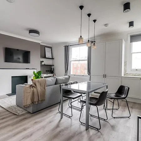 Little Venice Luxury Apartment *