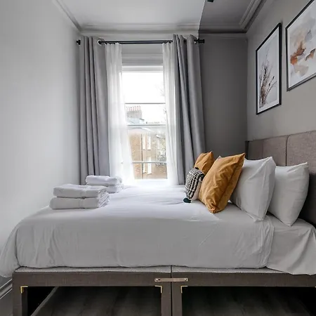 Little Venice Luxury * London