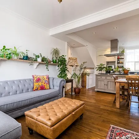 Historic 18th Century Terrace House