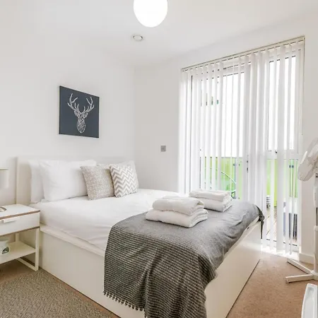 Gorgeous Wembley Flat London