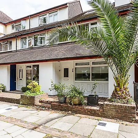 Terraced Bermondsey House *