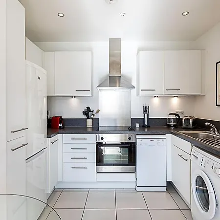 City-close 1-bed Near Tower Hill * London