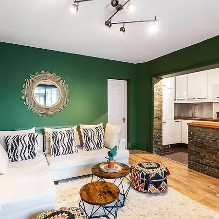 Apartment Chiswick Gem Stylish 1-bed Flat For Modern Living *