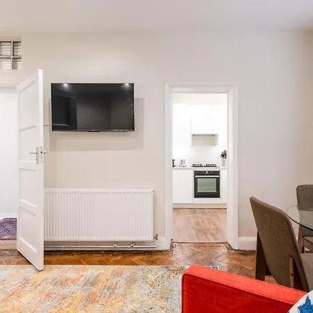 Stylish Kings Cross Flat Apartment London
