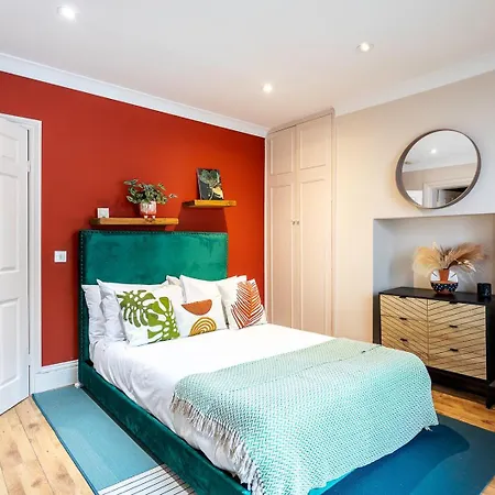 Chiswick Gem Stylish 1-bed Flat For Modern Living