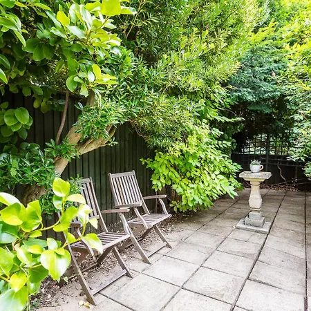 Apartment Chiswick Gem Stylish 1-bed Flat For Modern Living *