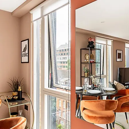 Convenient Euston London Apartment