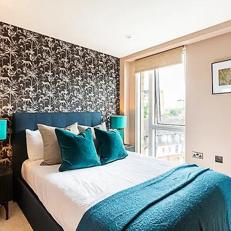 Convenient Euston London Apartment