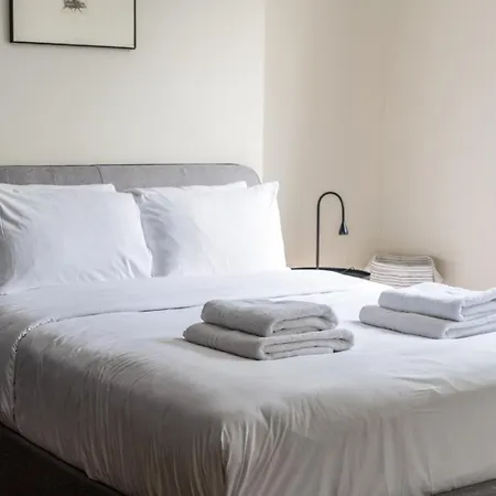 Stylish Kings Cross Flat Apartment